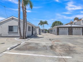 11609 208th Street, Lakewood CA 90715