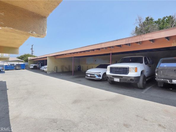 1212 W 107th Street, Los Angeles CA 90044