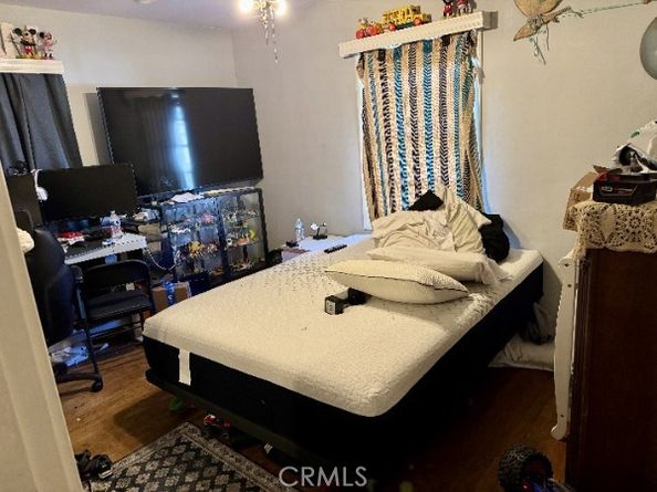 5968 Blackthorne Avenue, Lakewood CA 90712