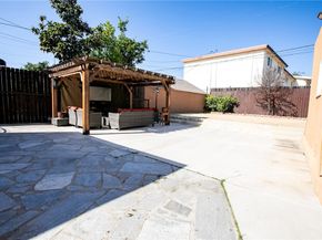 121 W Fairview, Inglewood CA 90302
