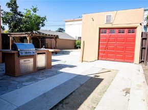 121 W Fairview, Inglewood CA 90302