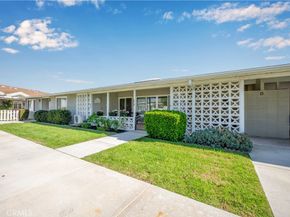 1461 Monterey 28E, Seal Beach CA 90740