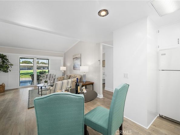 1461 Monterey 28E, Seal Beach CA 90740