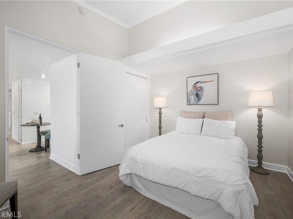 1461 Monterey 28E, Seal Beach CA 90740