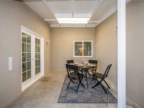 1461 Monterey 28E, Seal Beach CA 90740