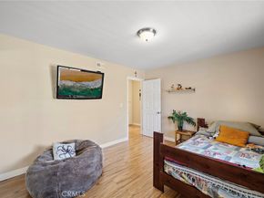 2404 Niagara, Costa Mesa CA 92626