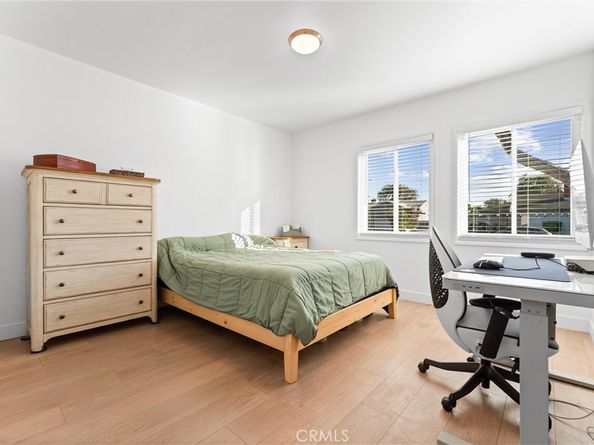 601 W Southgate Avenue, Fullerton CA 92832