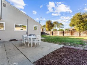 601 W Southgate Avenue, Fullerton CA 92832