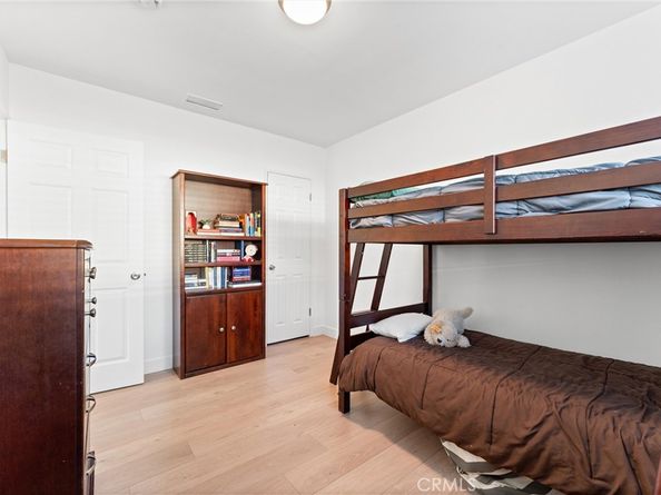 601 W Southgate Avenue, Fullerton CA 92832