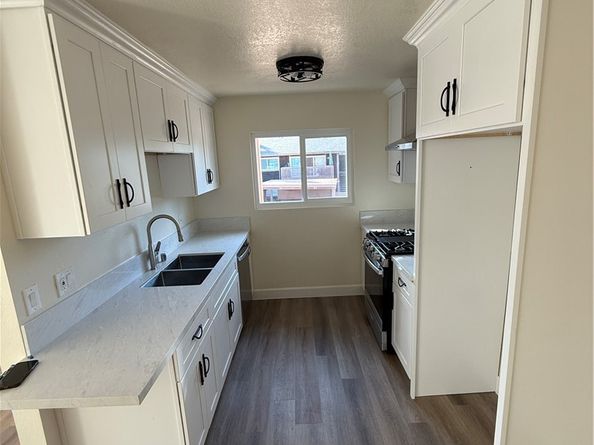 1016 Cabrillo Park Drive H, Santa Ana CA 92701