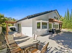 5353 Rural Ridge Circle E, Anaheim Hills CA 92707