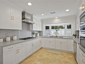 5353 Rural Ridge Circle E, Anaheim Hills CA 92707