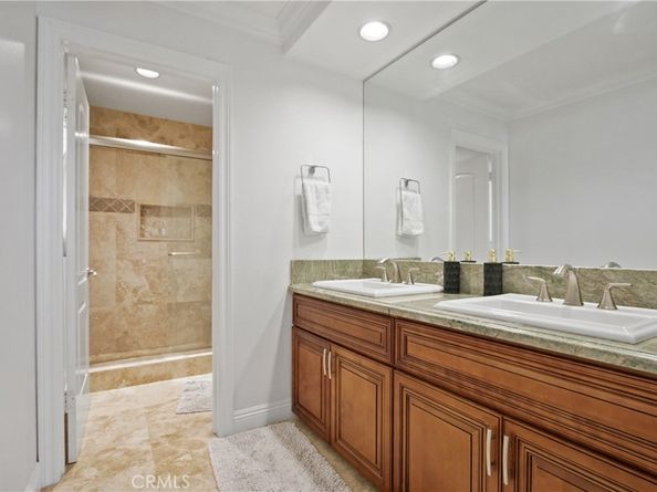 5353 Rural Ridge Circle E, Anaheim Hills CA 92707