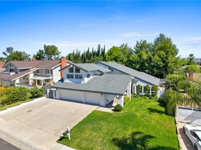 5353 Rural Ridge Circle E, Anaheim Hills CA 92707