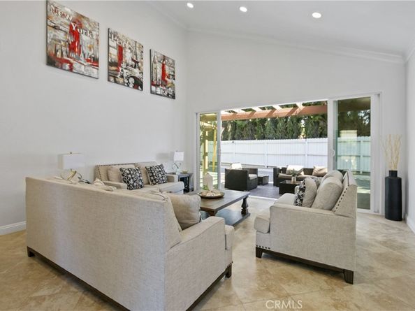 5353 Rural Ridge Circle E, Anaheim Hills CA 92707