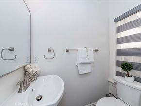 539 W Amerige Avenue, Fullerton CA 92832