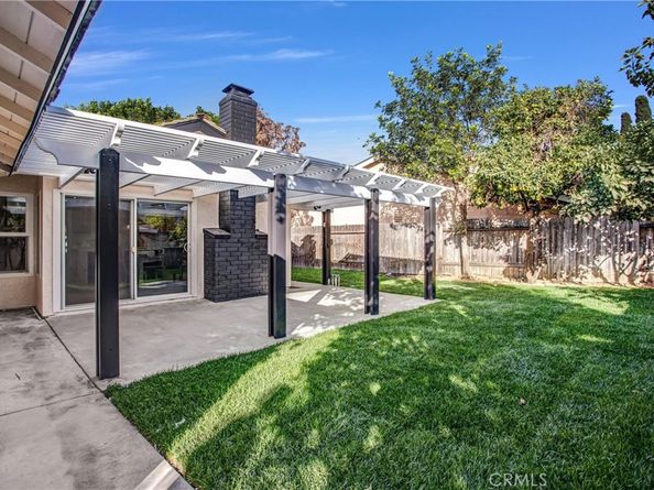4568 E Meadowhill Avenue, Anaheim CA 92807