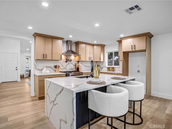 4568 E Meadowhill Avenue, Anaheim CA 92807