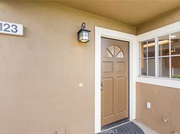 8123 E Oak Ridge Circle, Anaheim Hills CA 92808