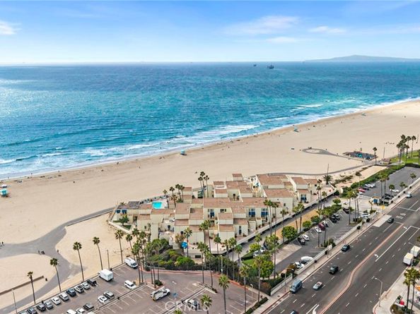 711 Pacific Coast 330, Huntington Beach CA 92648