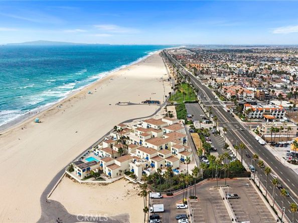 711 Pacific Coast 330, Huntington Beach CA 92648