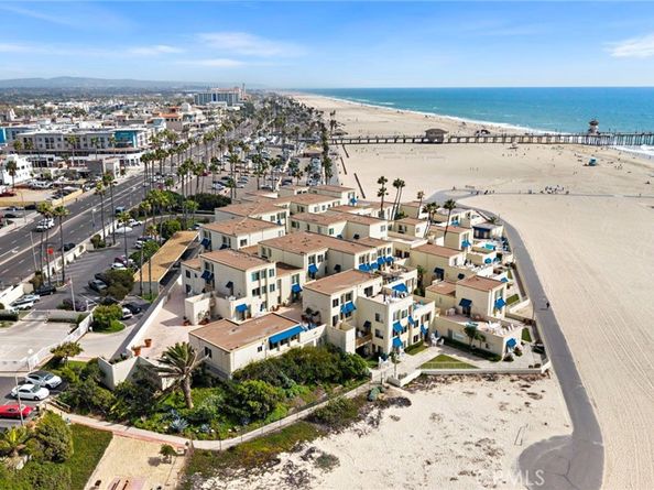 711 Pacific Coast 330, Huntington Beach CA 92648
