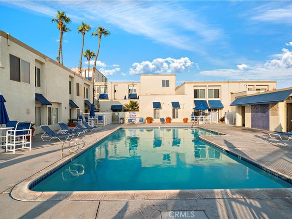 711 Pacific Coast 330, Huntington Beach CA 92648