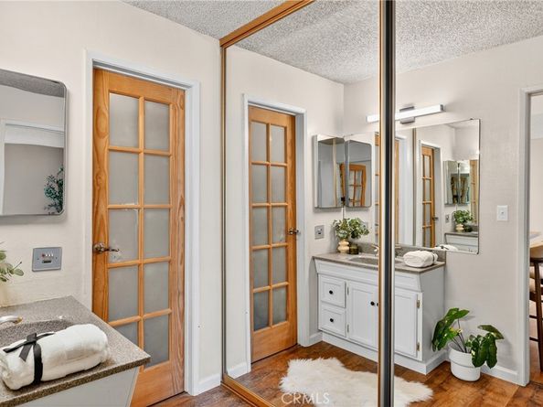 5585 161 N Pacific Coast Highway, Long Beach CA 90804
