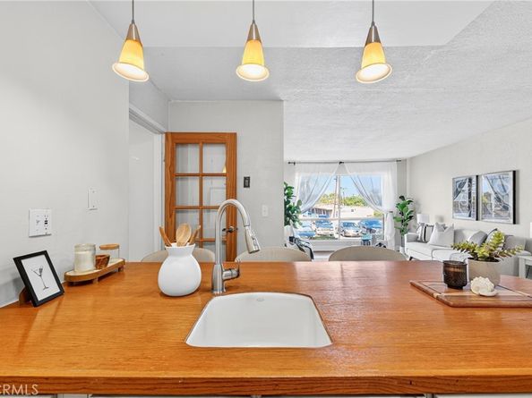 5585 161 N Pacific Coast Highway, Long Beach CA 90804