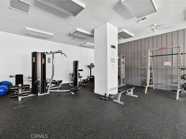 5585 161 N Pacific Coast Highway, Long Beach CA 90804