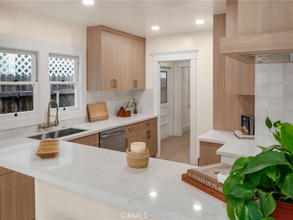 4027 E 11th, Long Beach CA 90804