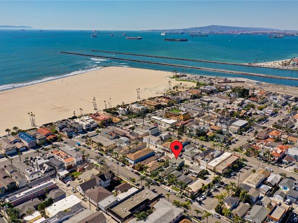 125 5th Street, Seal Beach CA 90740