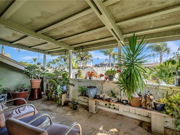 125 5th Street, Seal Beach CA 90740