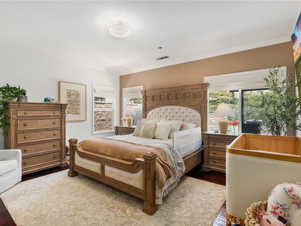 2571 N Skytop Court, Orange CA 92867