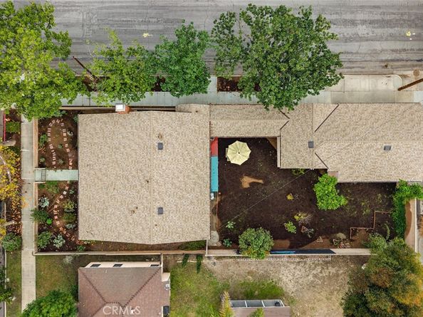 2692 San Francisco Avenue, Long Beach CA 90806