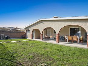 5024 N Bentree Circle, Long Beach CA 90807