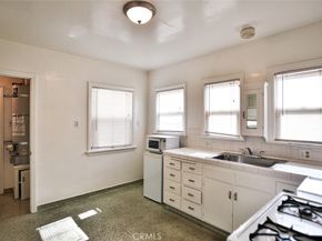 3370 Lemon, Signal Hill CA 90755