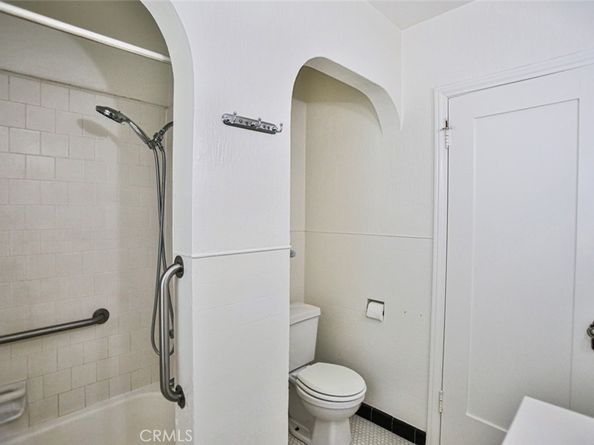 3370 Lemon, Signal Hill CA 90755