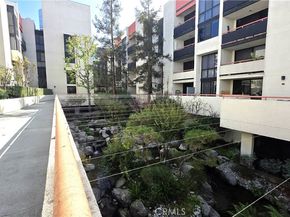 222 S Central 242, Los Angeles CA 90012