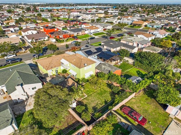 2202 W 153rd Street, Compton CA 90220