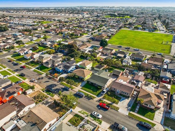 2202 W 153rd Street, Compton CA 90220