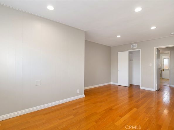 9400 Kramerwood Place, Los Angeles CA 90034