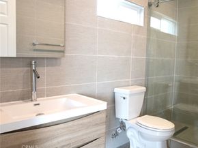 2437 Houston, Los Angeles CA 90033