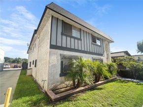 6552 Orange, Long Beach CA 90805