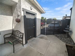 6552 Orange, Long Beach CA 90805