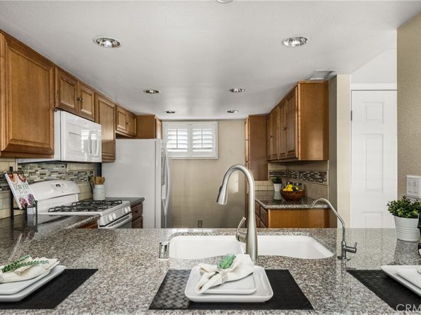 2756 Craig, Fullerton CA 92835