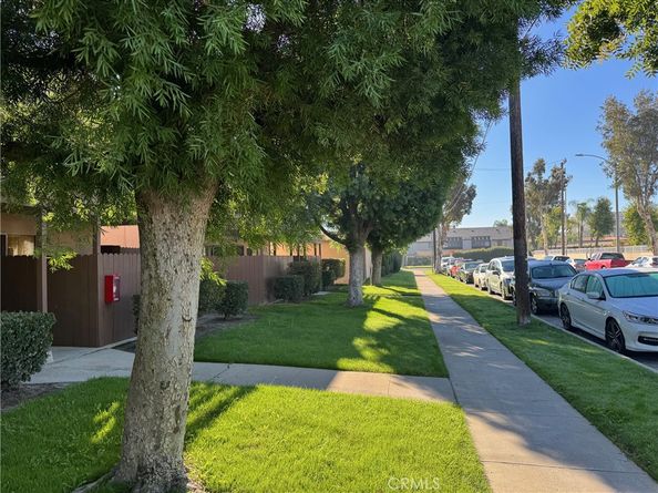 2130 S Acama Street, Anaheim CA 92802