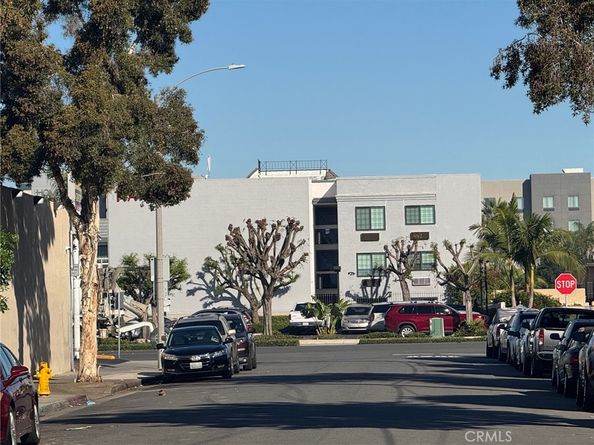 2130 S Acama Street, Anaheim CA 92802