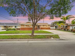 12041 Paseo Bonita, Los Alamitos CA 90720