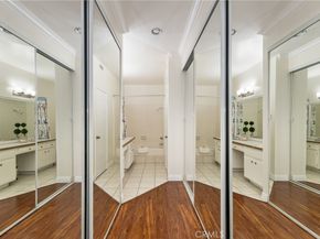 2542 W MacArthur Boulevard 143, Santa Ana CA 92704